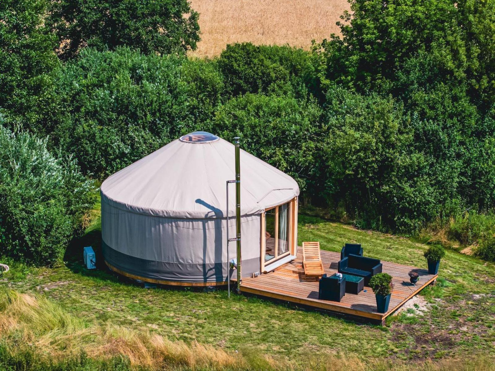 Hotel Jurty Glamping Gostynin Exteriér fotografie