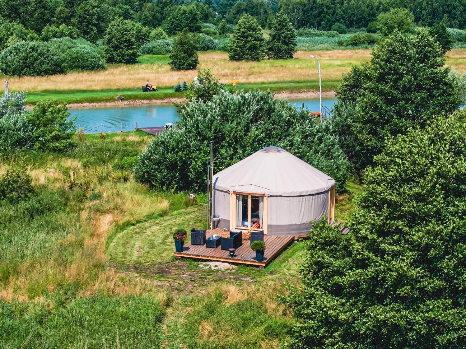 Hotel Jurty Glamping Gostynin Exteriér fotografie