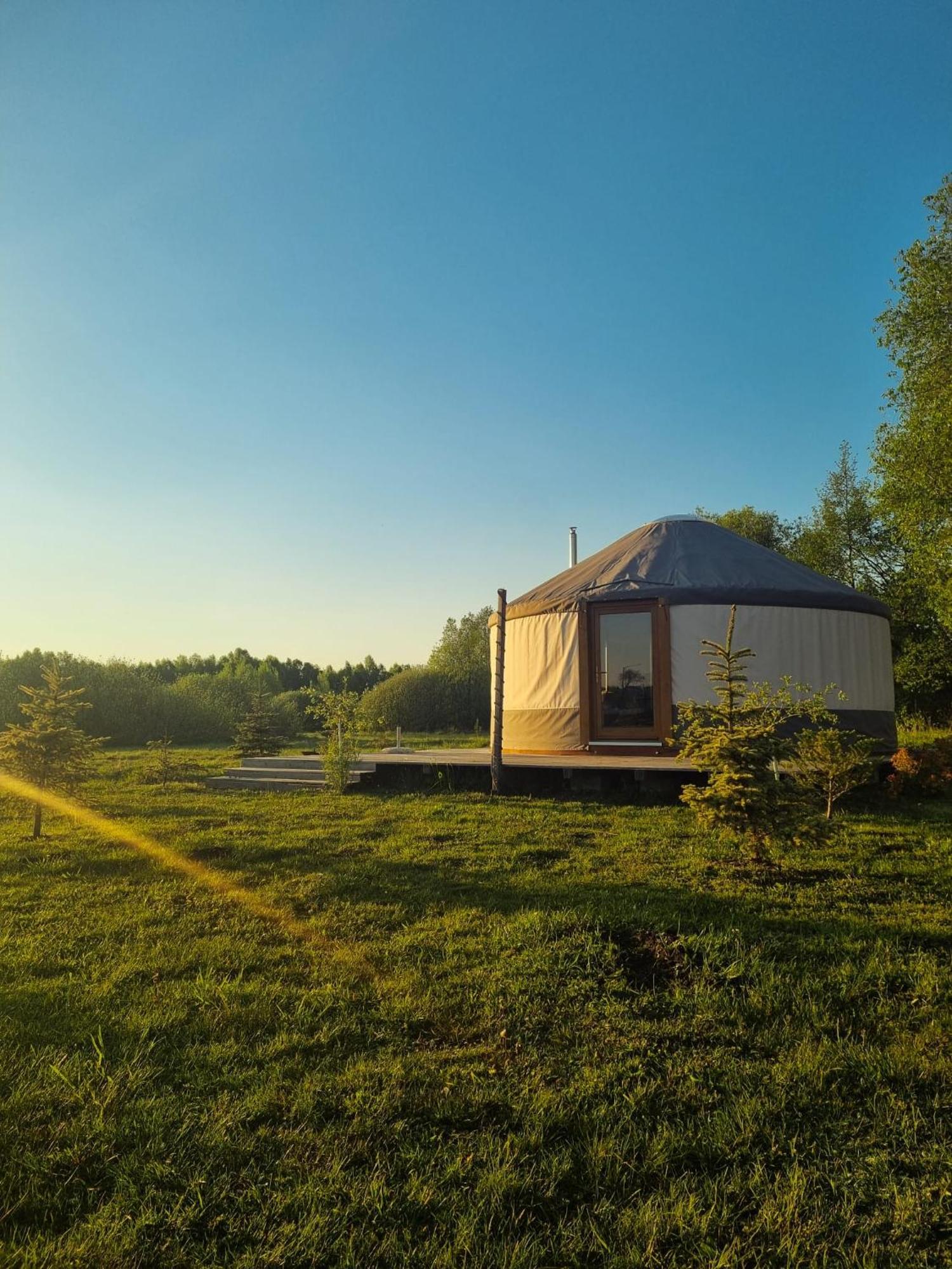 Hotel Jurty Glamping Gostynin Exteriér fotografie