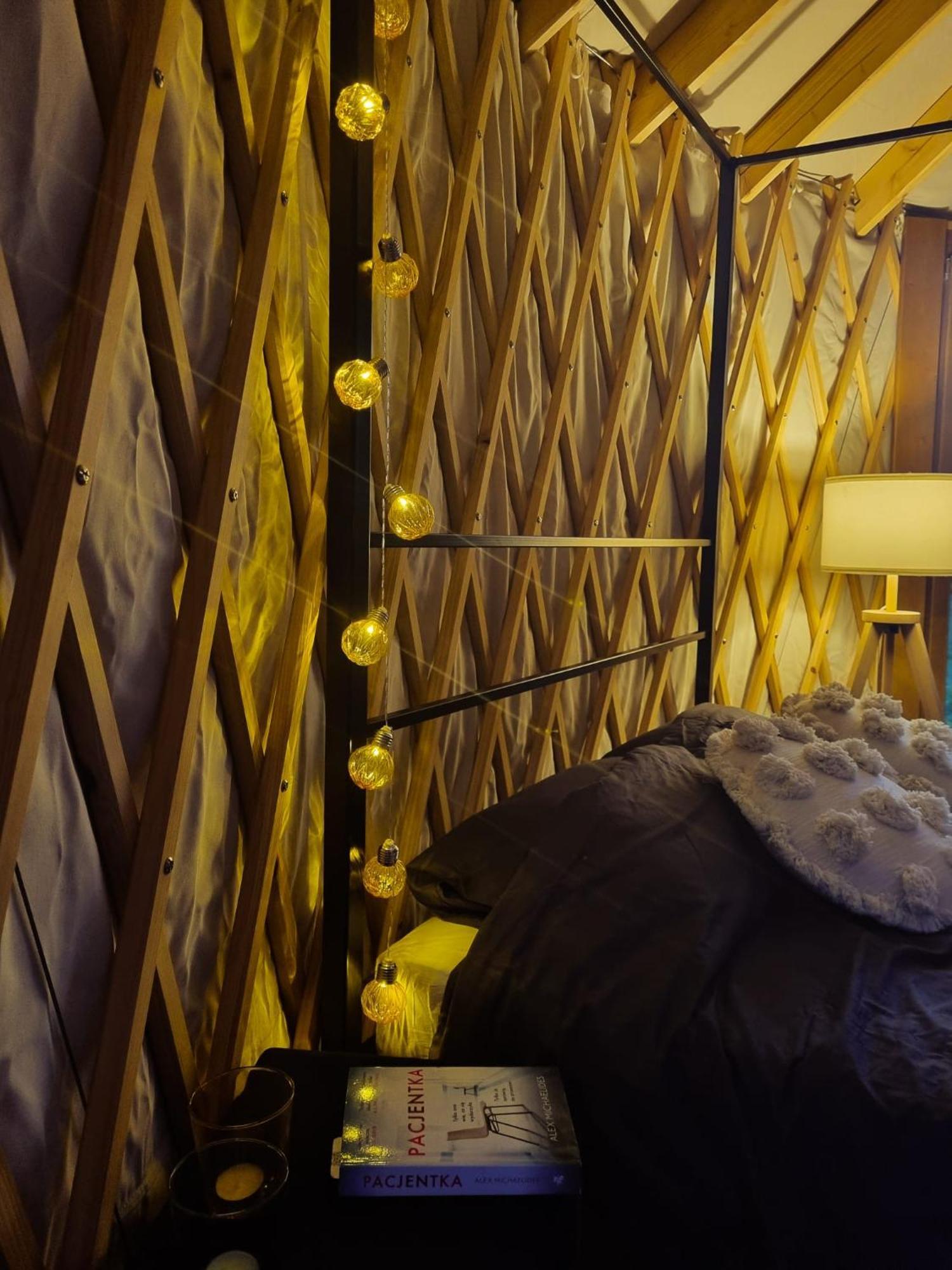 Hotel Jurty Glamping Gostynin Exteriér fotografie